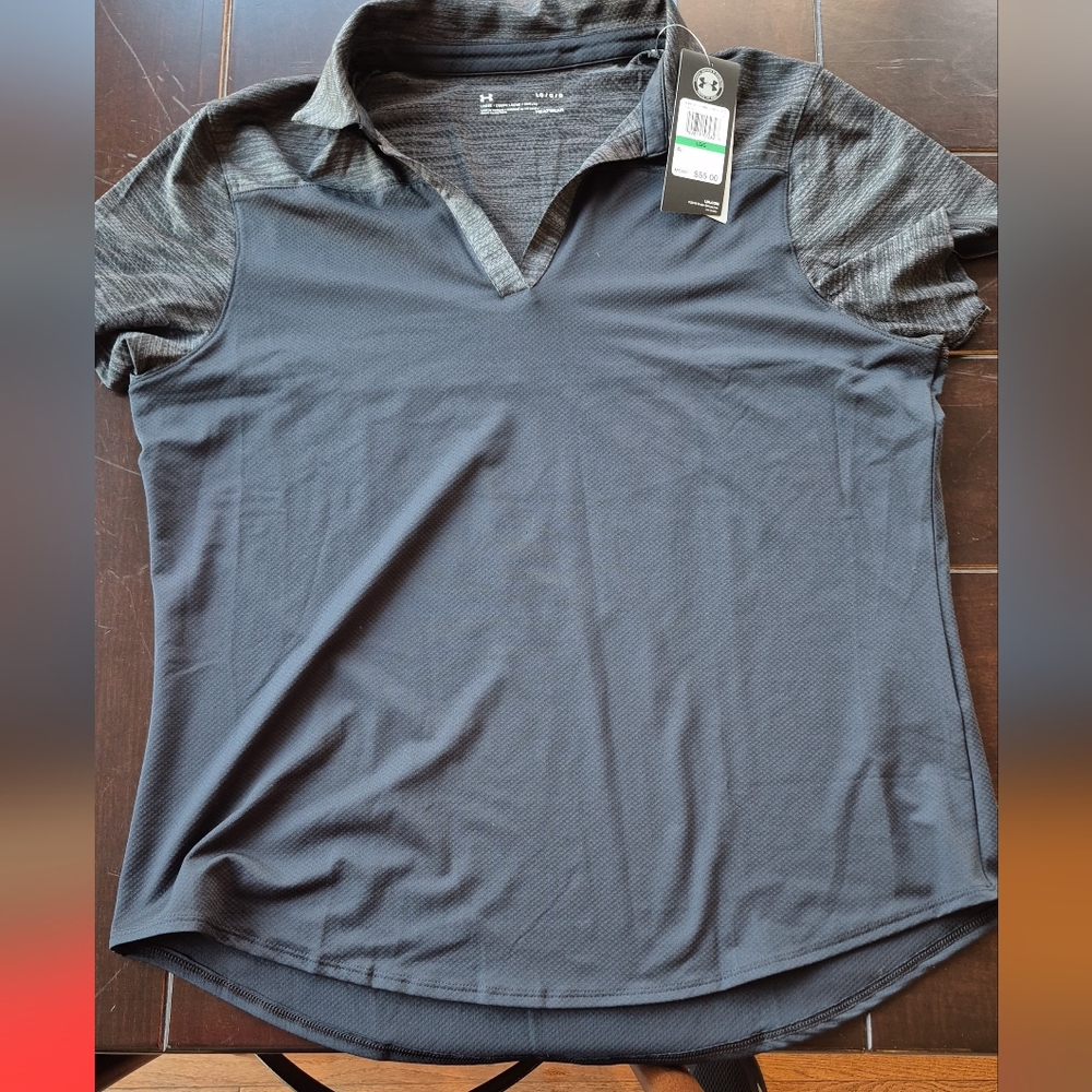 Under Armour Women's Grey Short-Sleeve V-Neck Polo with Heathered Gray Accents